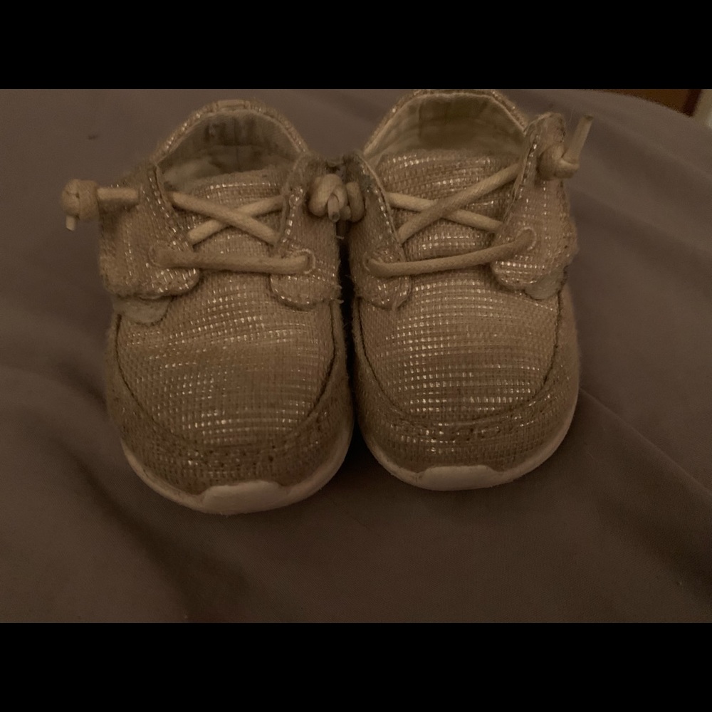 Toddler sperry’s